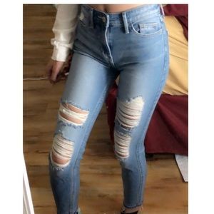 Hollister Ripped Jeans 00R